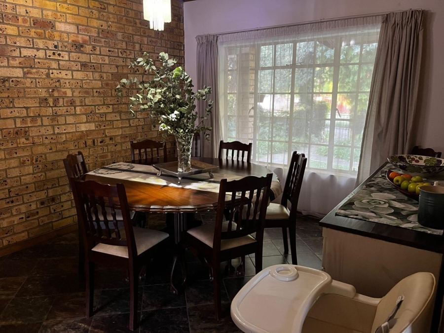 4 Bedroom Property for Sale in Bloemhof North West
